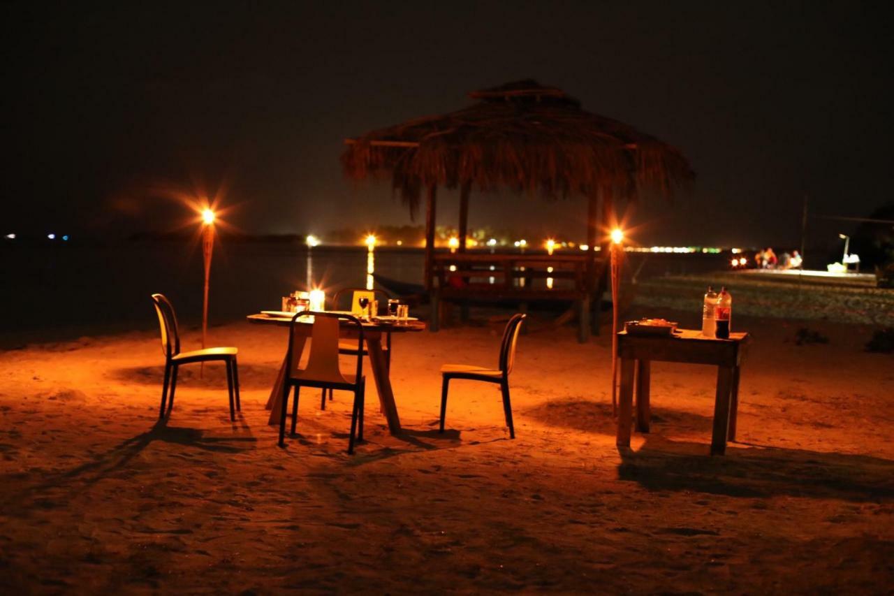 Hotel Moodhu Surf House Himmafushi Exteriér fotografie